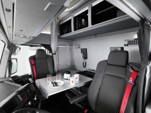 renault trucks maxispace
