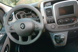 Puesto conducción Renault Trafic Energy 120 dCi