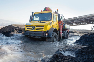 Mercedes-Benz Unimog