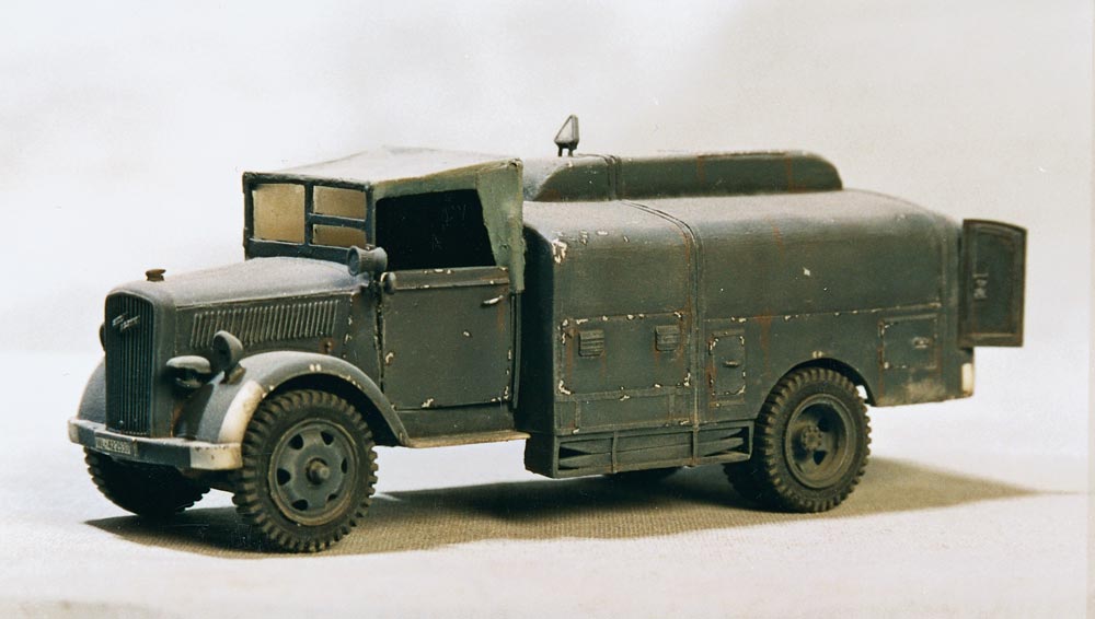Opel Blitz aljibe