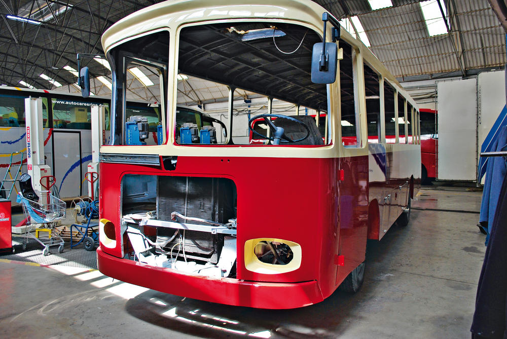 Pegaso 5061 Comet