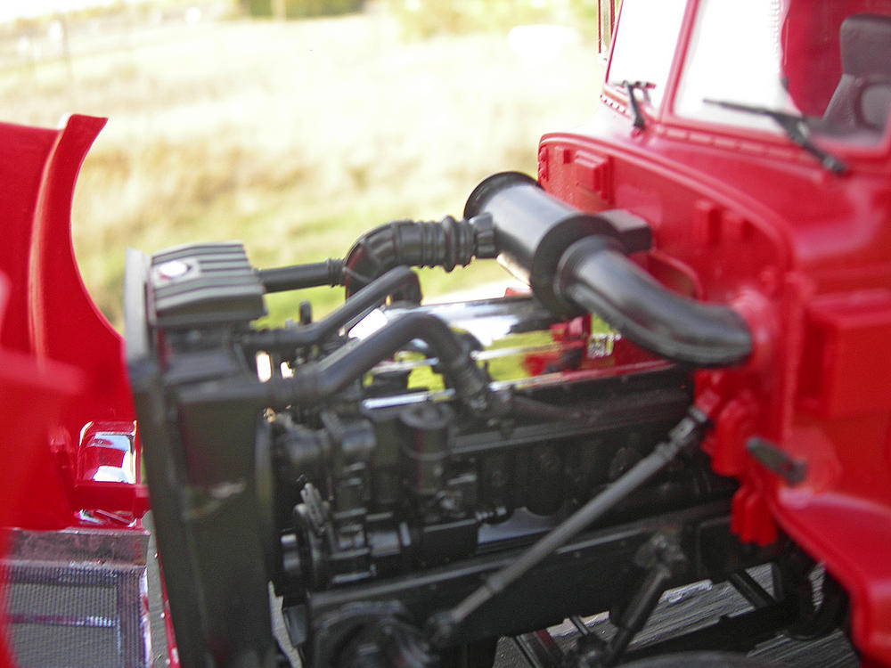 maqueta Peterbilt 377
