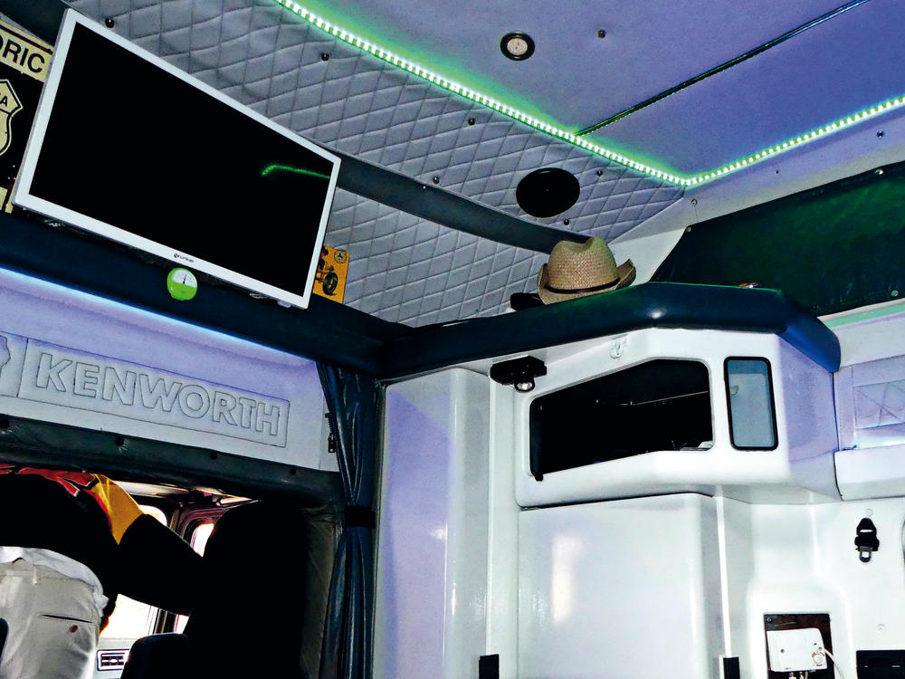 Kenworth Pérez