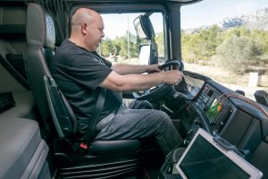 Scania R520 V8