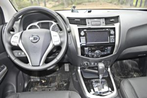 Nissan Navara AT32