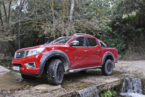 Nissan Navara AT32