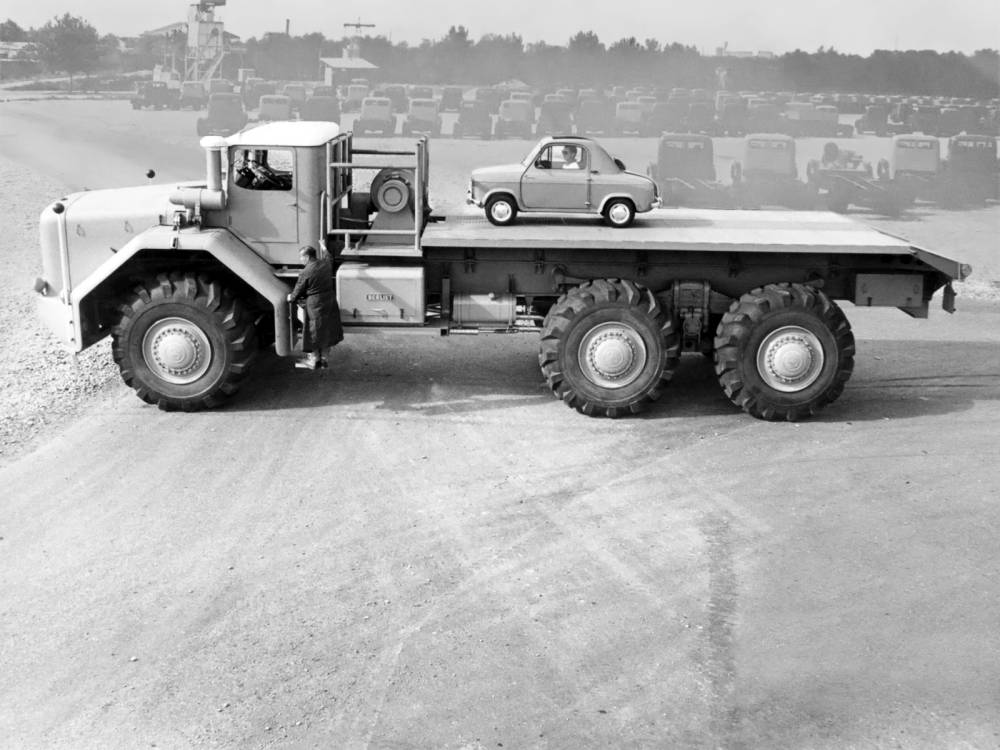 Berliet T100