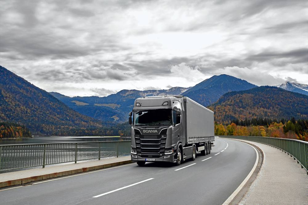 Scania V8