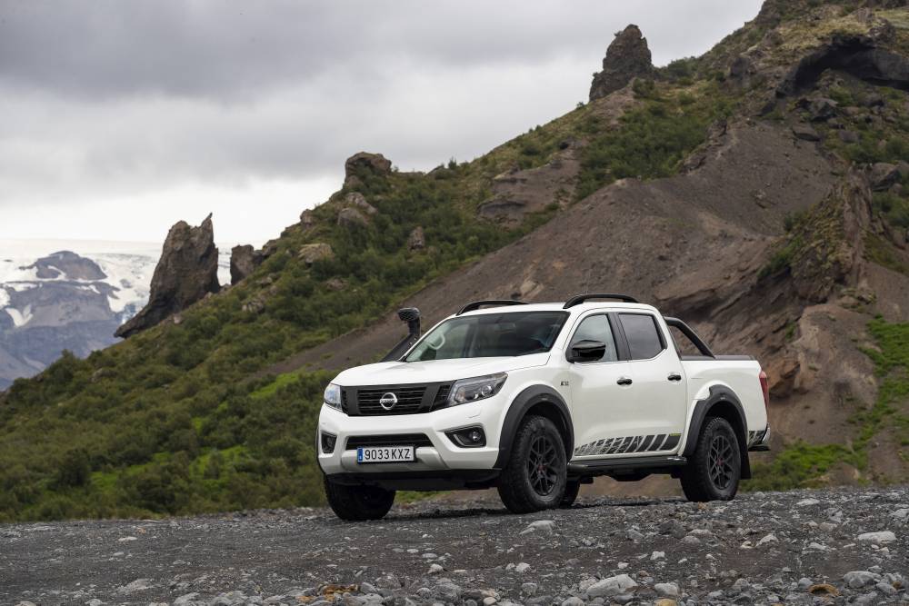 Nissan Navara Off-Roader AT32