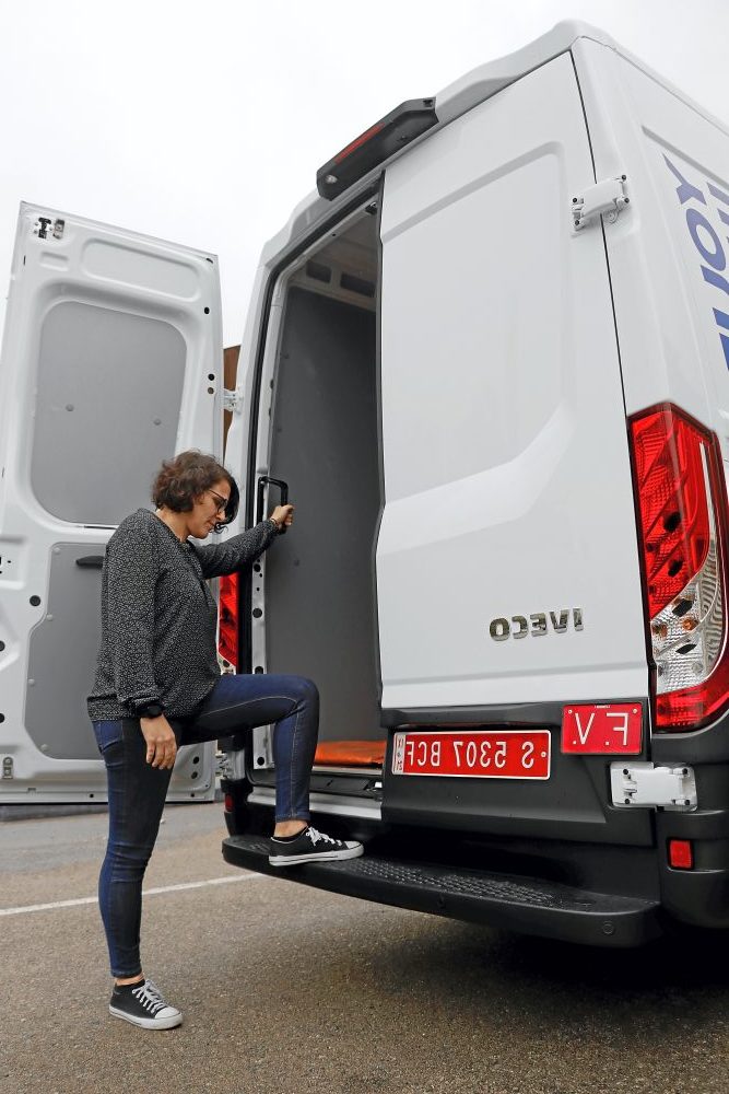 Iveco Daily 35S14N Hi-Matic NP