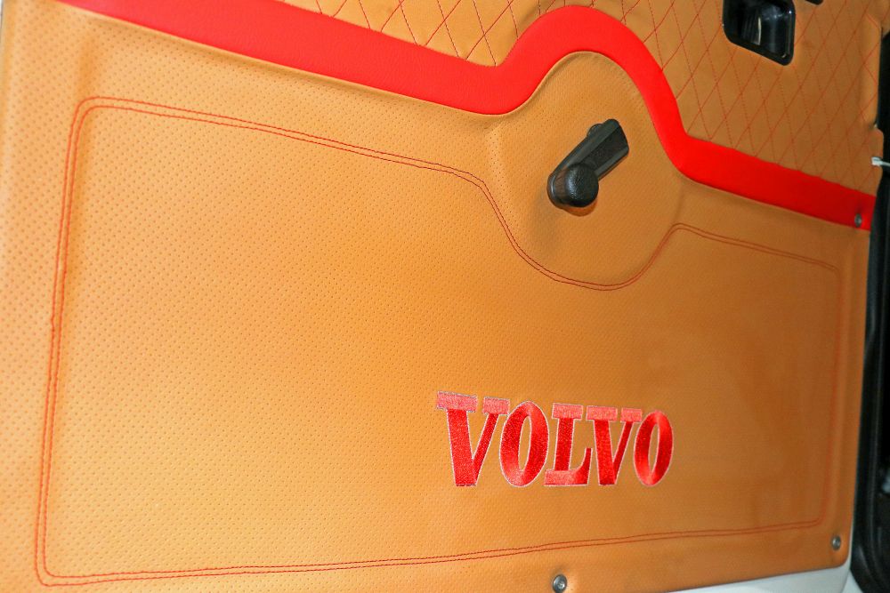 volvo f12