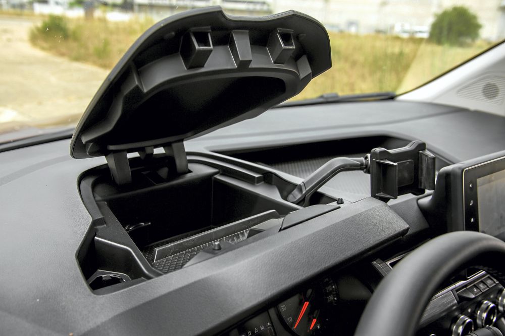 interior nissan townstar